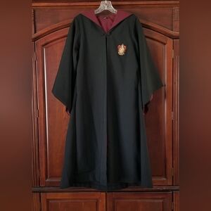 Universal Official Wizarding World Harry Potter Gryffindor Robe Size XXS